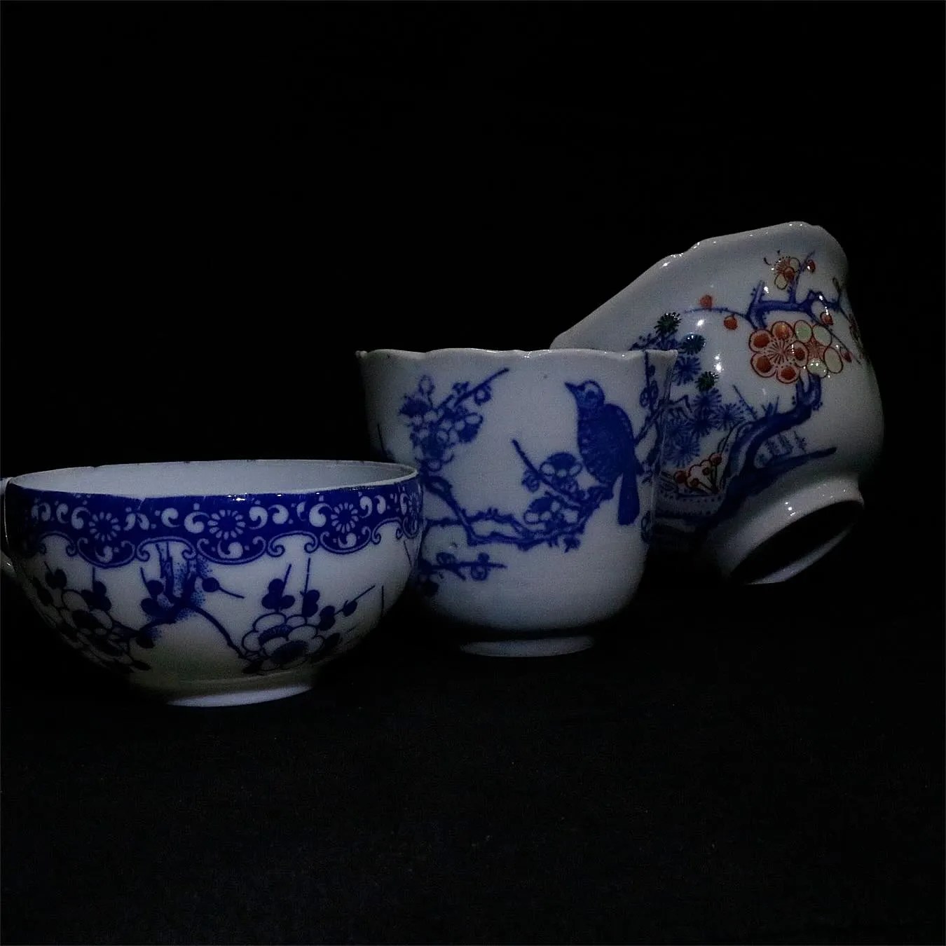 店内の室礼と共に器にも春を感じて頂けると幸いです